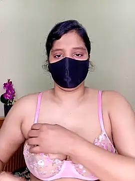 Rose-luckey online show from 04-03-26, 04:41