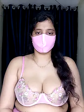 Rose-luckey online show from 03-06-26, 01:28