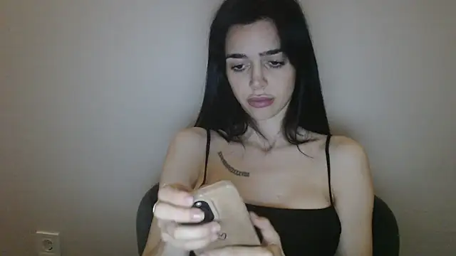 gglingeriee online show from 04-13-26, 09:19