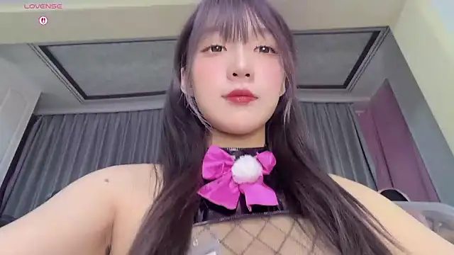 Yaya--728 online show from 03-03-26, 12:01