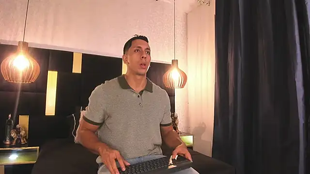 Lucio  Fox online show from 02-10-26, 11:31