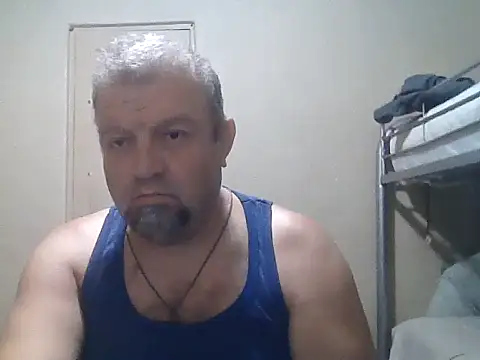 Snapshot of Masterdh29 chatting on 05-31-26, 06:19 Masterdh29 online show from 05-31-26, 06:19