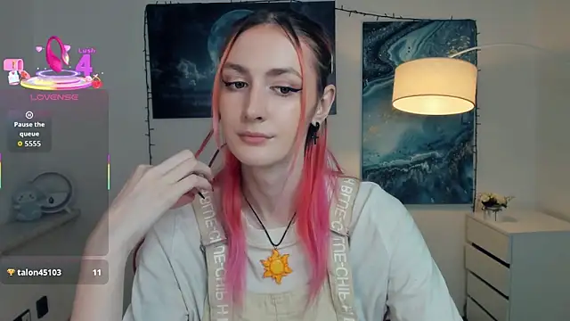 EasterBlink online show from 10-26-25, 11:32