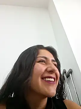 CAROLINE  07 online show from 12-03-25, 01:32