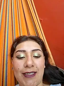 CAROLINE  07 online show from 12-19-25, 04:31