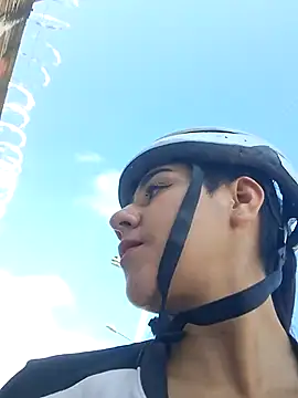 CAROLINE  07 online show from 04-04-26, 01:50