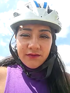 CAROLINE  07 online show from 09-26-25, 02:35