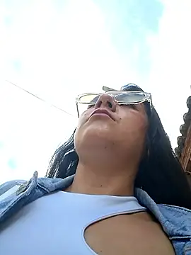 CAROLINE  07 online show from 09-10-25, 08:41