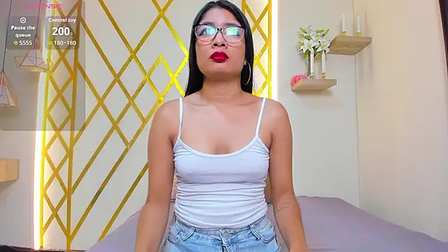 MelanyWayne  online show from 02-24-26, 05:58