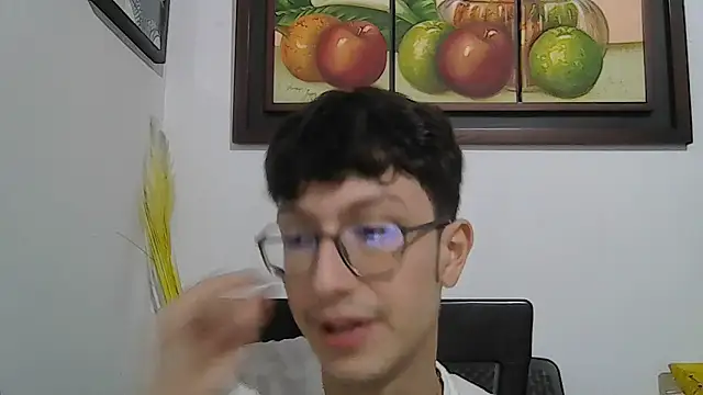 Kevintdx online show from 10-31-25, 03:14