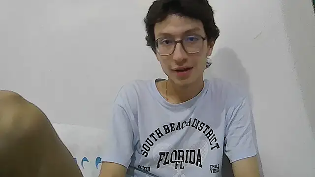 Kevintdx online show from 04-11-26, 02:08