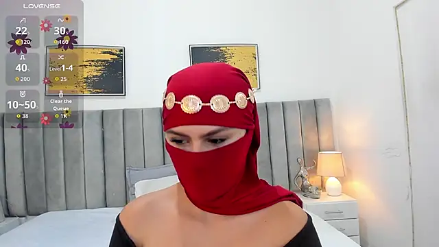 Snapshot of _shaiira chatting on 10-09-25, 11:33 shaiira online show from 10-09-25, 11:33
