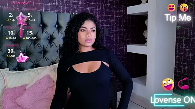 Snapshot of Carly_Monroe_ chatting on 09-18-25, 10:46 Carly Monroe online show from 09-18-25, 10:46