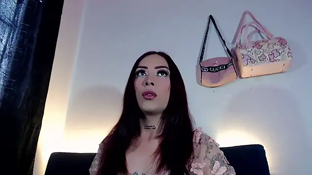 Megan Gil  online show from 05-20-26, 03:42