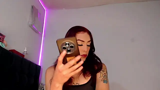 Megan Gil  online show from 03-07-26, 10:15