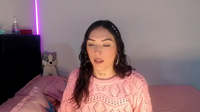 Megan Gil  online show from 02-23-26, 04:40