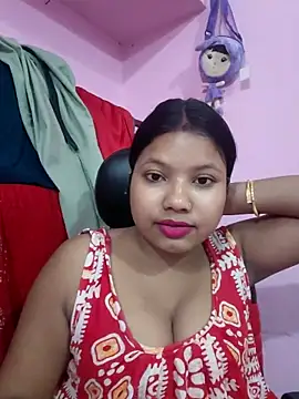 Snapshot of Redchery chatting on 05-20-26, 06:16 Redchery online show from 05-20-26, 06:16