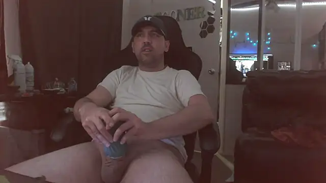 TypicalDepot5 online show from 06-15-26, 12:33