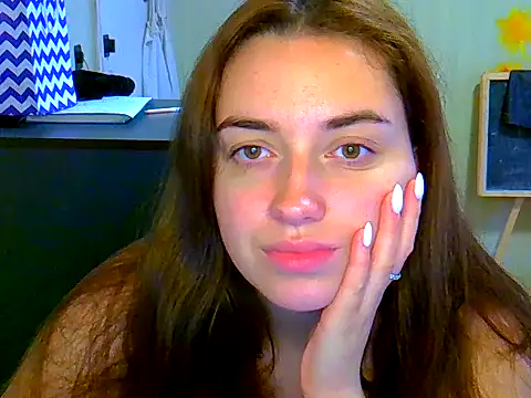 daniella brun online show from 10-24-25, 07:51