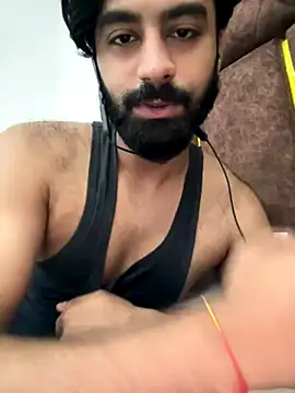 Snapshot of hottestboy03 chatting on 10-02-25, 05:44 hottestboy03 online show from 10-02-25, 05:44