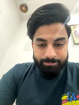 hottestboy03 online show from 12-14-25, 07:36