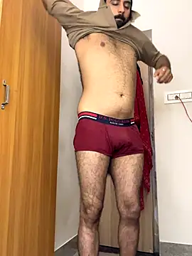 hottestboy03 online show from 11-02-25, 09:36