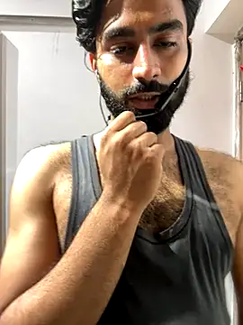 Snapshot of hottestboy03 chatting on 09-23-25, 05:31 hottestboy03 online show from 09-23-25, 05:31