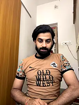 hottestboy03 online show from 10-26-25, 09:42