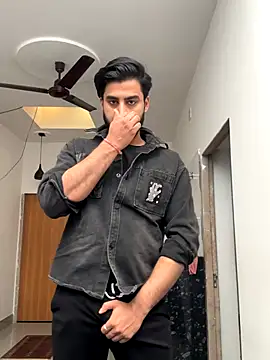 hottestboy03 online show from 11-08-25, 05:00