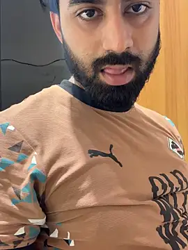 hottestboy03 online show from 02-18-26, 08:49