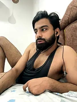 Snapshot of hottestboy03 chatting on 10-05-25, 04:58 hottestboy03 online show from 10-05-25, 04:58