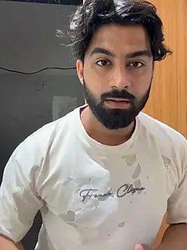 hottestboy03 online show from 05-19-26, 07:59