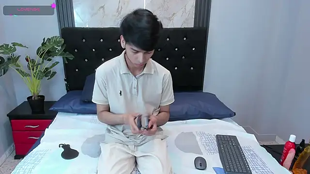 OnlyJos online show from 09-14-25, 03:01