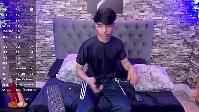 OnlyJos online show from 10-09-25, 07:47