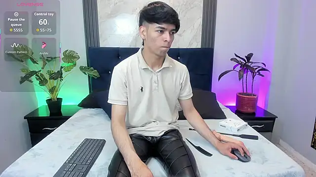 OnlyJos online show from 12-20-25, 06:00