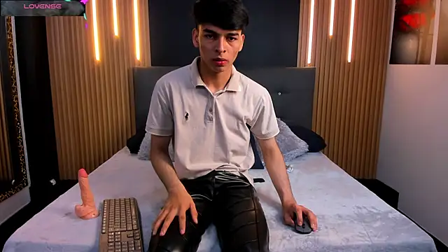 OnlyJos online show from 10-21-25, 07:02