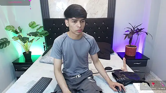 OnlyJos online show from 11-10-25, 06:13