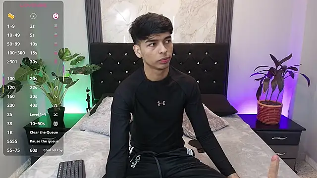 OnlyJos online show from 11-05-25, 07:39