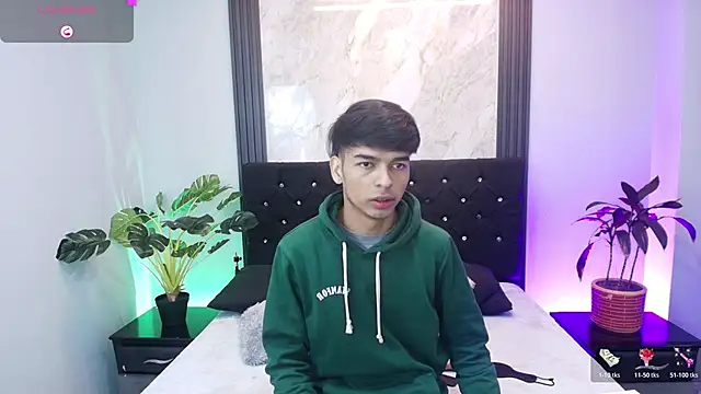 OnlyJos online show from 11-08-25, 07:06