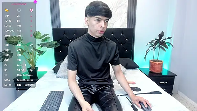 OnlyJos online show from 11-23-25, 01:10