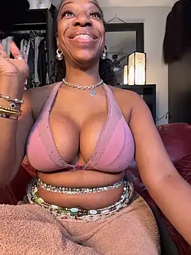 Kennady Buxum Goddess online show from 12-15-25, 06:58