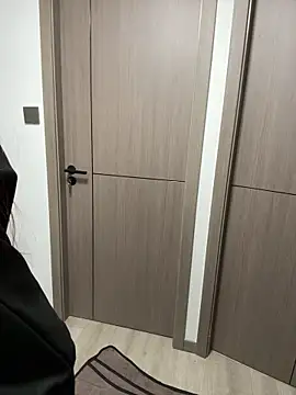 mimi9420 online show from 04-28-26, 10:52