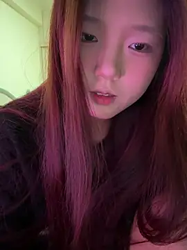 Snapshot of mimi9420 chatting on 11-29-25, 02:50 mimi9420 online show from 11-29-25, 02:50