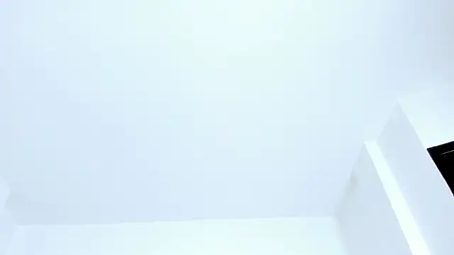 Snapshot of tyra_bankss_ chatting on 09-15-25, 07:03 tyra bankss online show from 09-15-25, 07:03