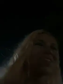 Snapshot of Bruna551 chatting on 10-03-25, 11:17 Bruna551 online show from 10-03-25, 11:17