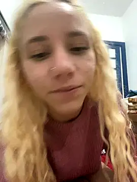 Snapshot of Bruna551 chatting on 11-01-25, 10:25 Bruna551 online show from 11-01-25, 10:25