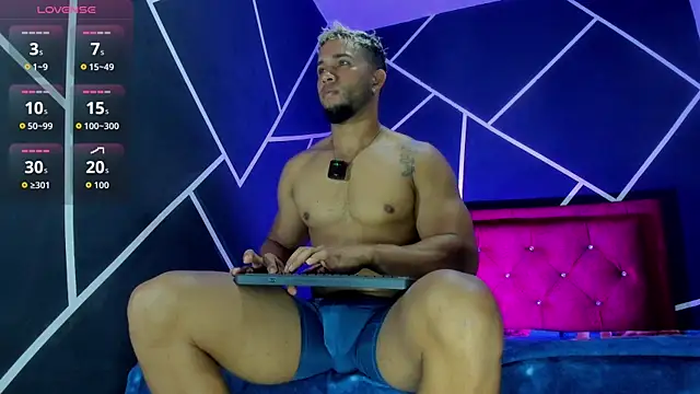 Massimo Cruz online show from 12-04-25, 12:26