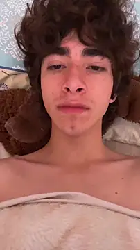 Nude Boy18 online show from 10-18-25, 04:53