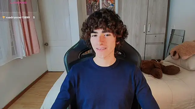 Nude Boy18 online show from 12-18-25, 09:18