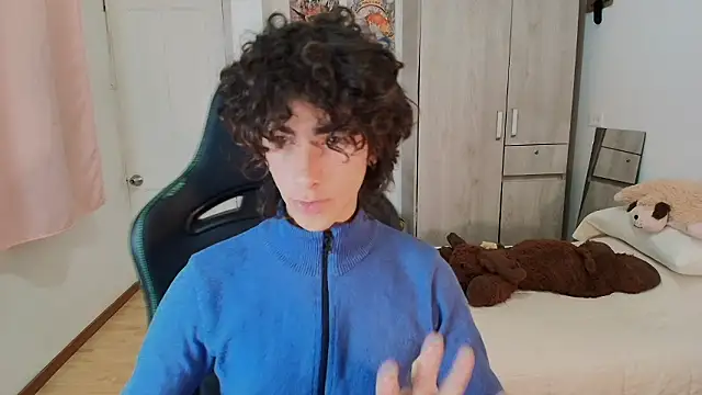 Nude Boy18 online show from 03-17-26, 08:06